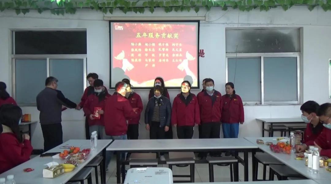 冠科集團(tuán)隆重召開(kāi)2021年會(huì)盛典—立足新起點(diǎn)，勇攀新高峰