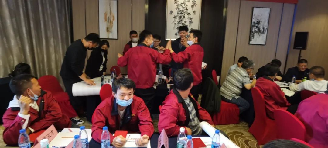 促提升，強(qiáng)管理！冠科集團(tuán)舉辦管理層領(lǐng)導(dǎo)力培訓(xùn)